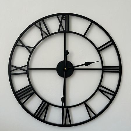 فيلا Large 3 Bed - 10 Mins To Centre ليفربول المظهر الخارجي الصورة