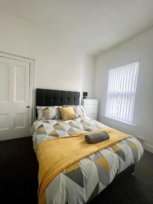 فيلا Large 3 Bed - 10 Mins To Centre ليفربول المظهر الخارجي الصورة